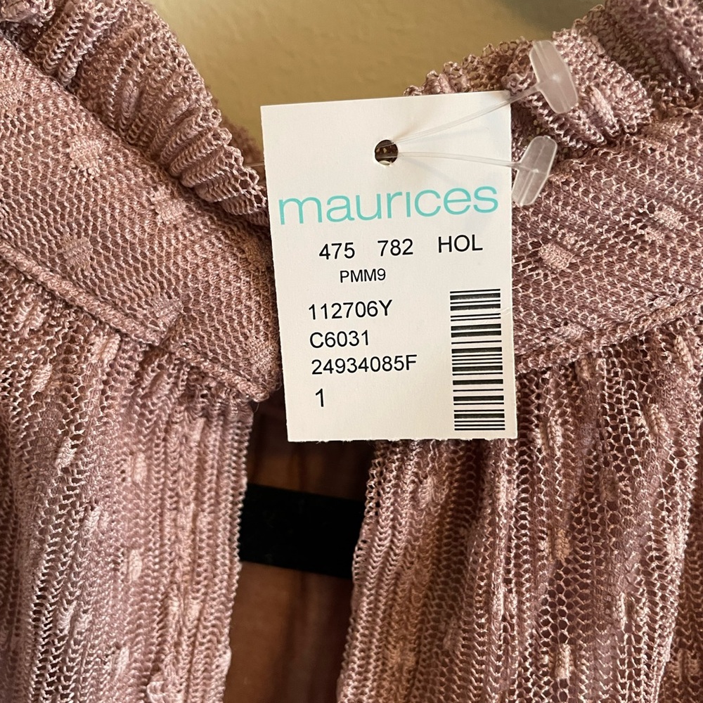 NWT Maurice’s mauve cold shoulder top ❤️ - Picture 4 of 5